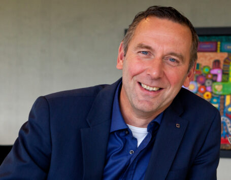 Column Menko Eisma: hotel